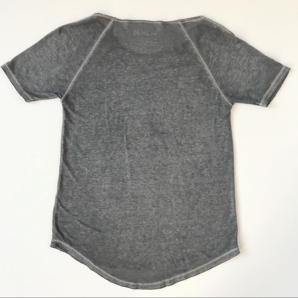 Lucky Brand Def Leppard Studded Graphic Tee XS - Picture 5 of 5